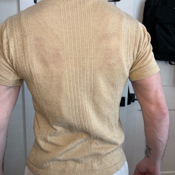 Golden shimmery top with Yonce inspired design - Picture 5 of 13